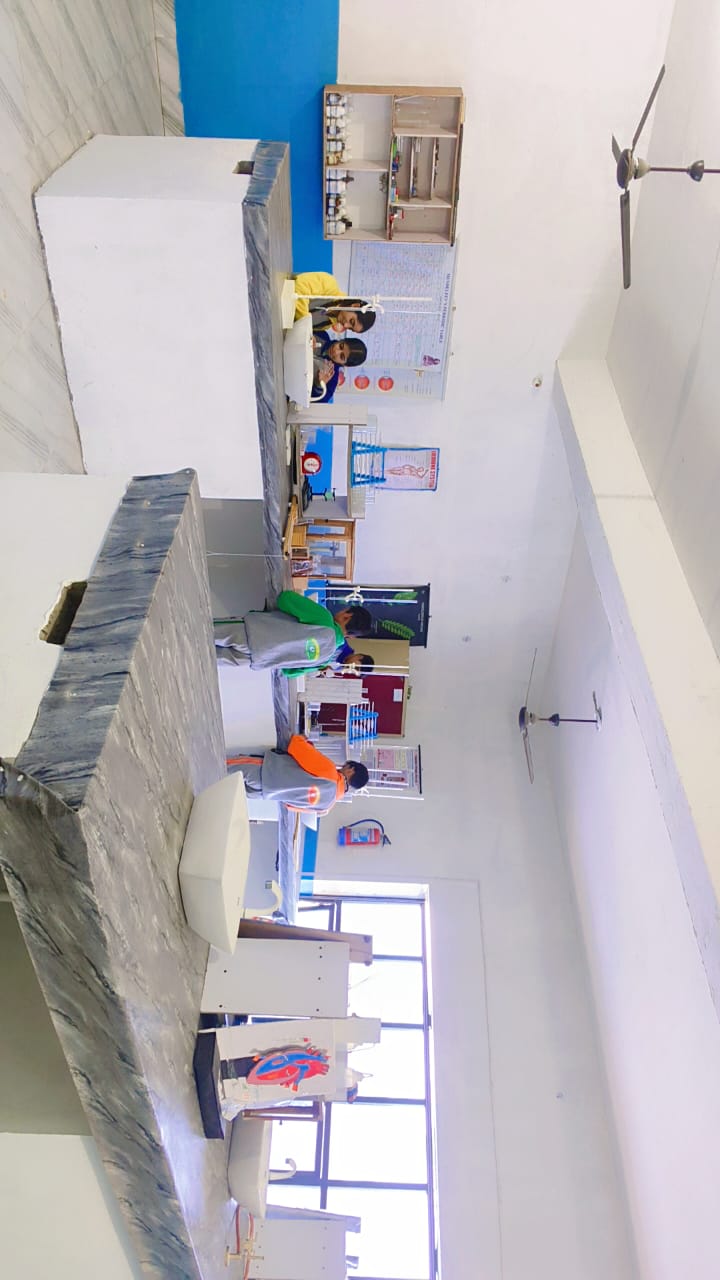Biology Lab - Daksha International School